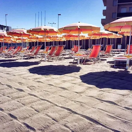 Hotel Il Delfino San Vincenzo